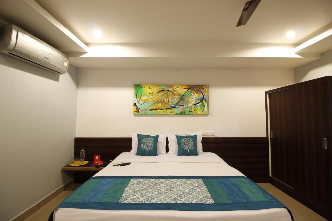 Nova Pride Hotel Hyderabad Exterior photo